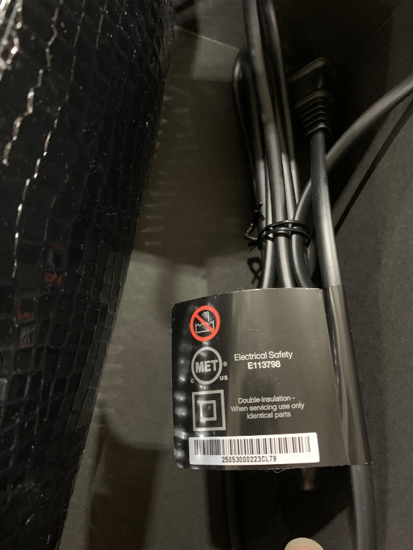 Photo 1 of ghd Chronos Max Professional Wide Plate Flat Iron, Black, 85% Larger Plates, HD Motion-Responsive Technology, 365°F, for Long, Thick, or Curly Hair, Festive Gift Set