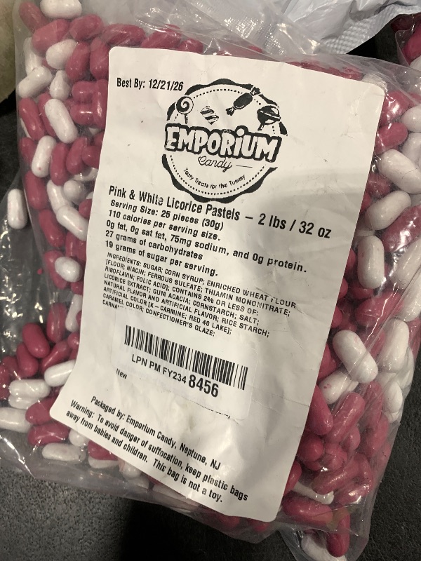 Photo 1 of **********DAMAGED*******
emporium candy pink and white