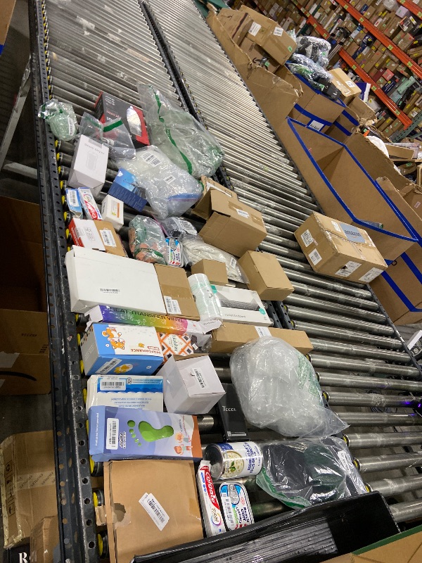 Photo 1 of NELLIS VARIETY SMALL BOX \ SEE NOTES FOR DETAILS