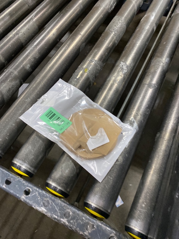 Photo 1 of 100 PCS 4 Inch Round Parchment Cake Pan Liners 4 Inch Parchment Paper Rounds Non-stick Circle Baking Papers Sheets for Air Fryer Dutch Oven Baking