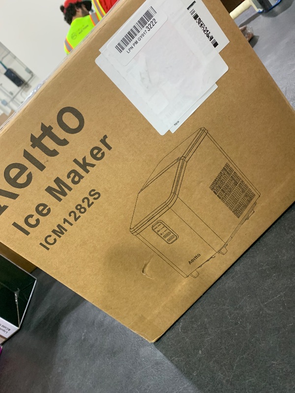 Photo 1 of Aeitto Ice Maker Countertop 26lbs/24H, Ice Machine 8 Ice Cubes Ready in 6 Mins, 2 Sizes of Bullet Ice Portable Ice Makers with Basket & Scoop, Auto Self-Cleaning for Home/Kitchen/Office Stainless