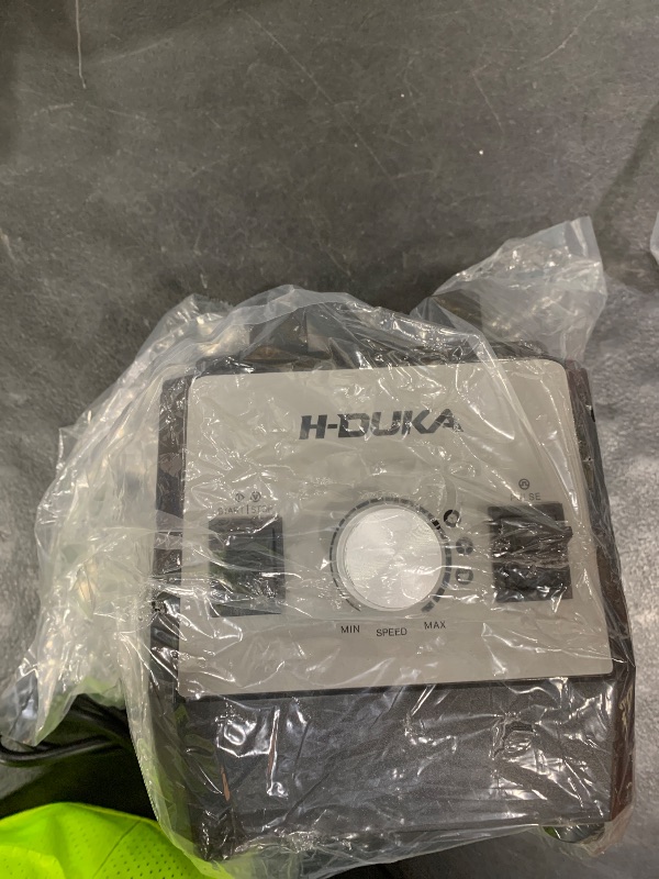 Photo 1 of H-Duka Blender, Countertop Blenders for Kitchen with 64oz Pitcher, Powerful 25000 PRM Blender for Smoothies, Ice Crushing, Frozen Fruits, Milkshakes, Pulse Function, Self-Cleaning (Silver Black)