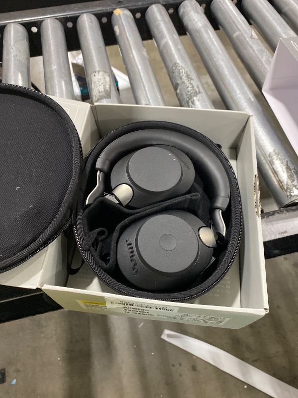 Photo 1 of Jabra Evolve2 85 - USB-C UC Stereo Stand - Black Wireless Headset/Music Headphones Black