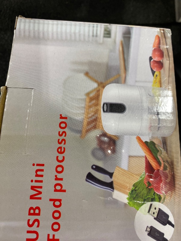 Photo 1 of 250ML Electric Garlic Chopper, Mini Portable Veggie Choppers, Garlic Grinder Masher Onion Chopper, Blender to Vegetable, Wireless Food Processor for Ginger, Chili, Fruit, Meat, etc