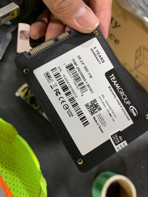 Photo 1 of TEAMGROUP MP44L 1TB SLC Cache NVMe 1.4 PCIe Gen 4x4 M.2 2280 Laptop&Desktop SSD (R/W Speed up to 5000/4500MB/s) TM8FPK001T0C101