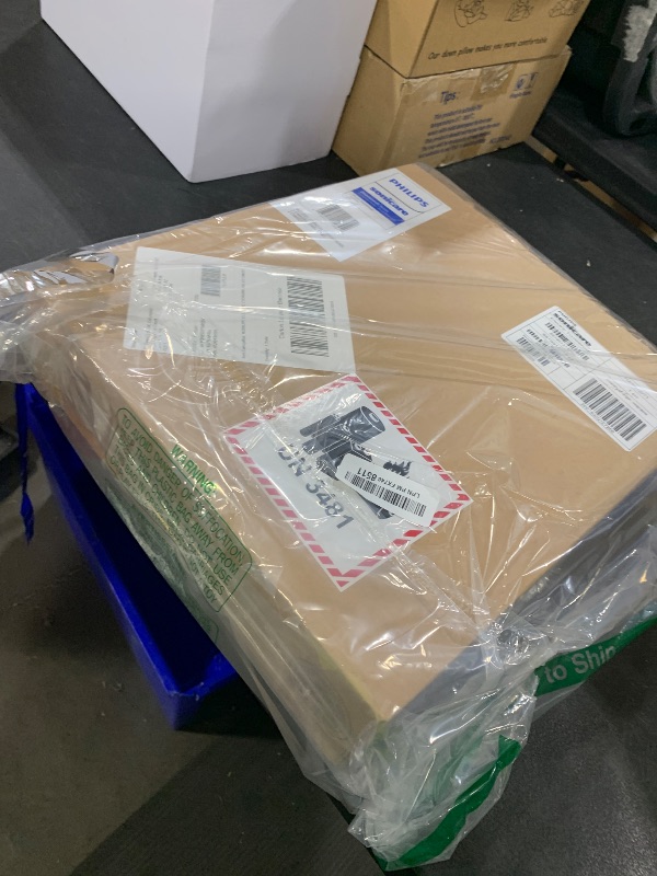 Photo 1 of Philips Sonicare DiamondClean Connected Electric Toothbrush 2 Pack, x2 Sonic Toothbrushes, x2 Charging Travel Cases, x2 A3 Brush Heads, 12 Brushing Settings, (Black and Rose Gold) Model HX9912/71