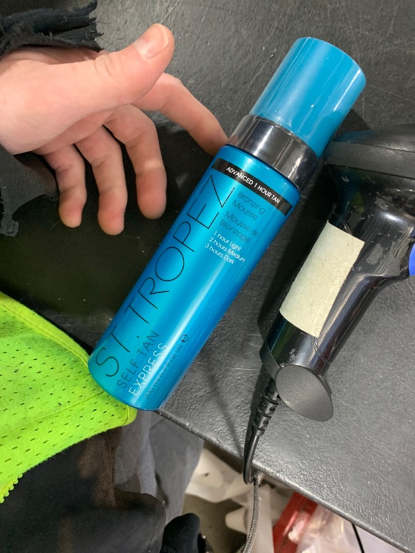 View 2 of St.Tropez Light/Medium/Dark 1-3 hr Express Mousse for a Streak-Free, Natural Sunless Tan with Fast Application and Flawless Results, Cruelty-Free & Vegan, 6.7 fl oz