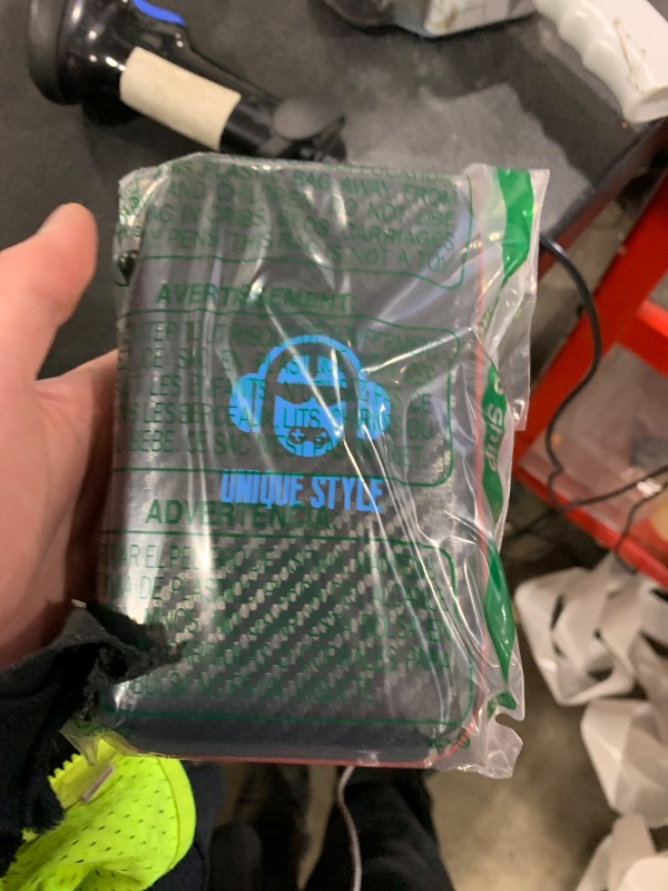 Photo 1 of R37MAX Retro Handheld Game Console, 3.6 Inch IPS Screen Retro Gaming Console