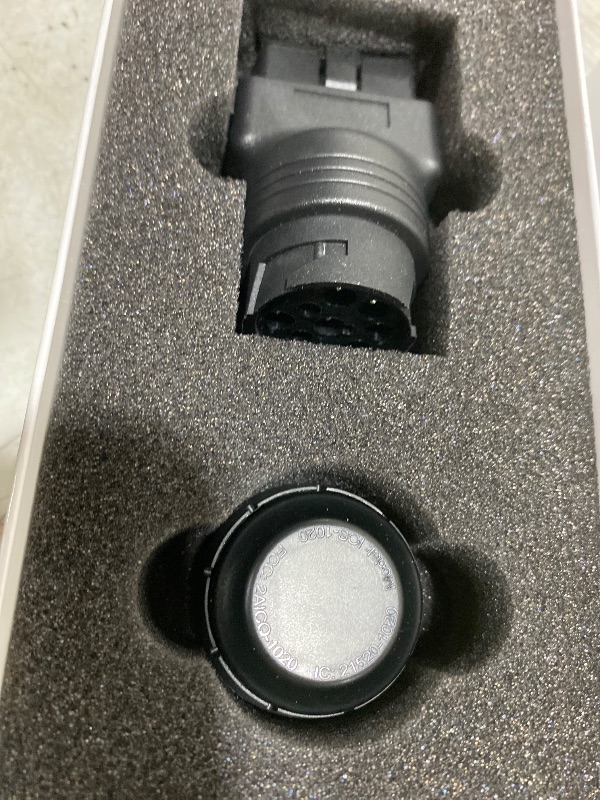 Photo 1 of Diesel Laptops Heavy Duty Truck Scanner with DPF Regens Diesel Decoder Mobile Diagnostic Tool for Use with Cummins, Volvo, Paccar, International Vehicles and Repair Information for iOS & Android