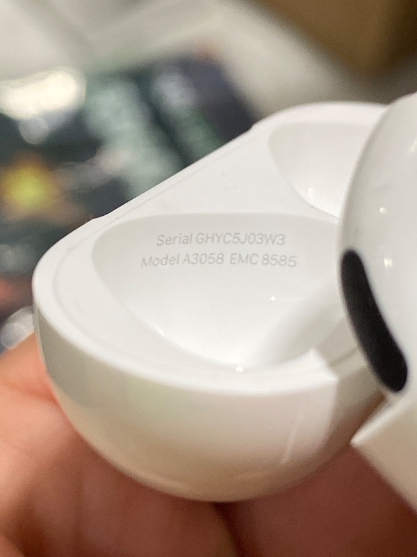 Photo 1 of Apple AirPods 4 Wireless Earbuds, Bluetooth Headphones, Personalized Spatial Audio, Sweat and Water Resistant, USB-C Charging Case, H2 Chip, Up to 30 Hours of Battery Life, Effortless Setup for iPhone