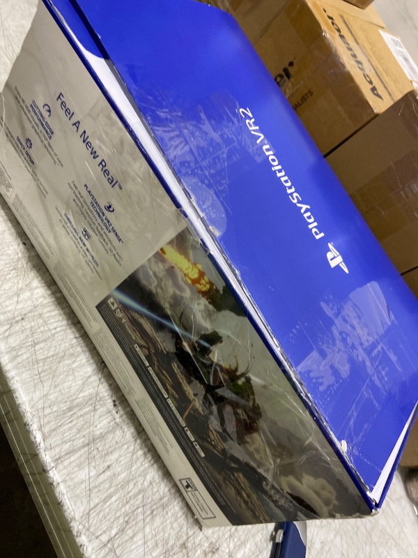Photo 1 of PlayStation VR2 Horizon Call of The Mountain™ Bundle (PSVR2)