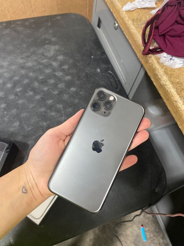 Photo 1 of stuck on restore mode ---------------------------------------------------------------------Apple iPhone 11 Pro, 64GB, Space Gray - Unlocked (Renewed)