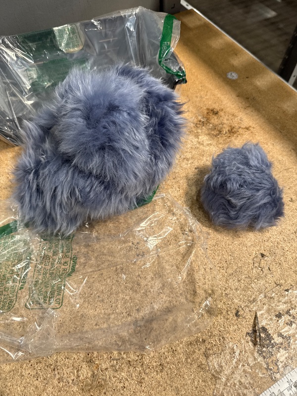 Photo 1 of 1 Set 3 Pcs Car Steering Wheel Cover & Handbrake Cover & Gear Shift Cover Set Faux Wool Warm Winter (Dark Gray-3pcs)
