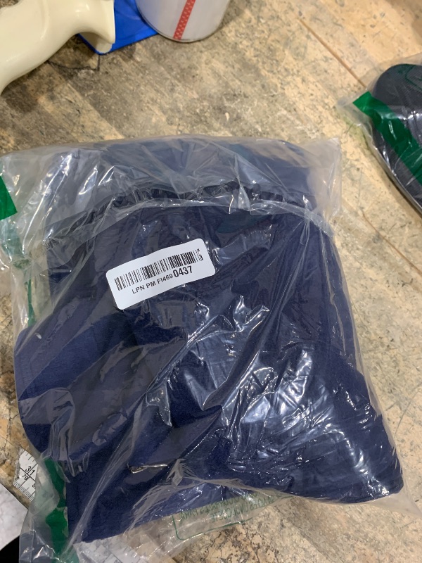 Photo 1 of ***RUNS SMALL*** Amazon Essentials Men's Full-Zip Polar Fleece Vest (Available in Big & Tall), Navy, X-Large