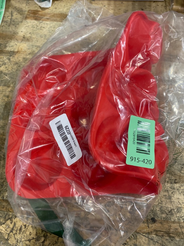 Photo 1 of 12 Cups Silicone Muffin Pan - Nonstick Cupcake Pan 1 Pack Regular Size Silicone Mold for Baking