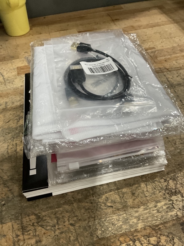 Photo 1 of  mixed items 20.