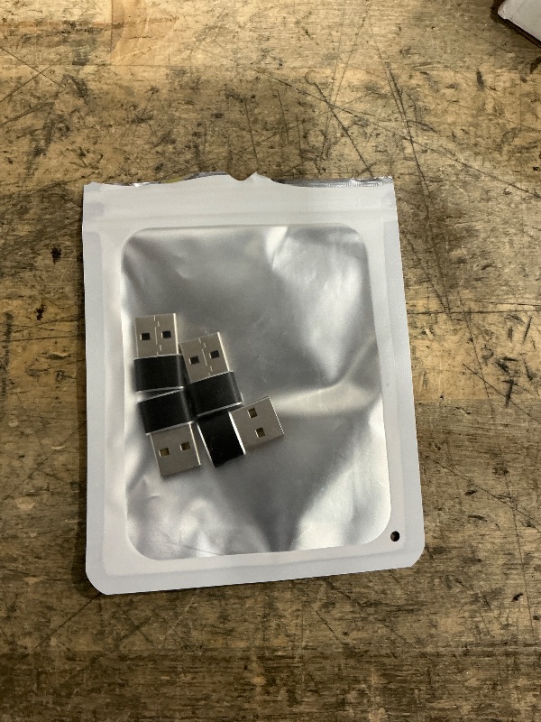 Photo 1 of ????? ???????? USB to USB C Adapter,Type-C Female to A Male Charger Converter for iPhone 17 Charger,iWatch Ultra SE 9 10,iPhone 17 Pro Max 16 15 12,Samsung S25,AirPods,iPad,Car,PS4