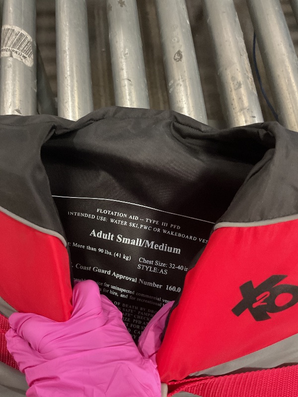 Photo 1 of 
Airhead adults' small medium General Purpose Life Vest, Multiple Colors Available