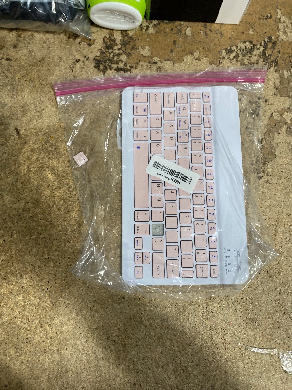 Photo 1 of ***SEE NOTES***Ultra-Slim Bluetooth Keyboard Portable Mini Wireless Keyboard Rechargeable for Apple iPad iPhone Samsung Tablet Phone Smartphone iPadOS iOS Android (10 inch Pink)