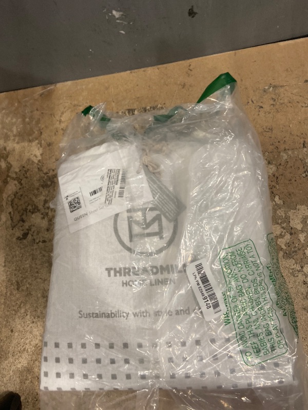 Photo 1 of ***SEE NOTES***Threadmill Certified 100% American Supima Cotton Sheets, Queen Sheet Set, 1000 Thread Count, 4 Piece Luxury Bedding Set, Hotel Quality Sateen Weave, Dark Grey BedSheets with Elasticized Deep Pocket