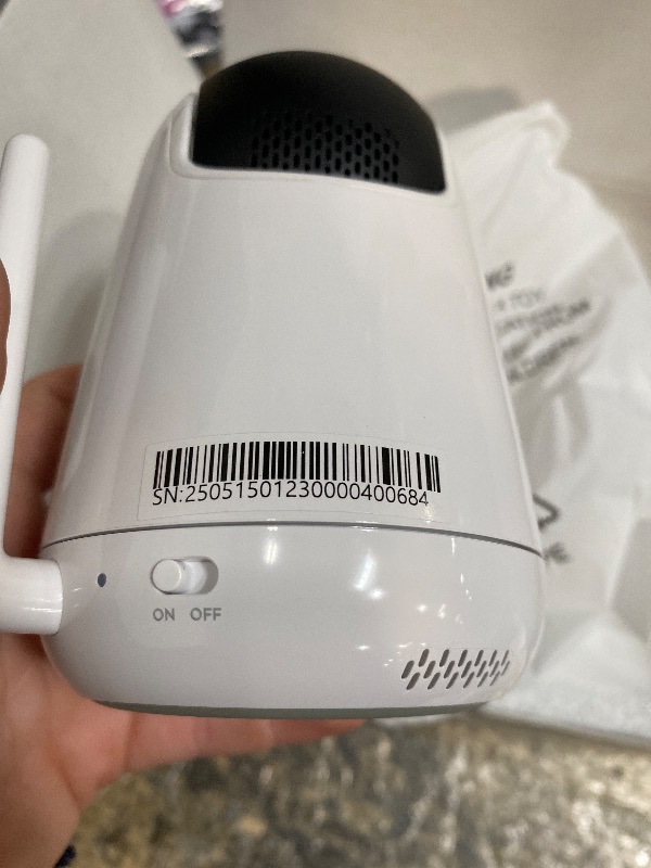 Photo 1 of (used)(screen has damage) VAVA VAIH006VAVA Video Baby Monitor With Camera 720P