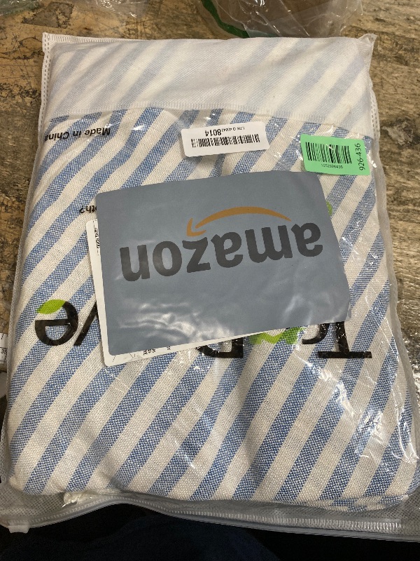 Photo 1 of *** BLUE STRIPES**TruDelve 70 Inch Round Tablecloth Red and White Striped Cloth Tablecloths Circle Outdoor Picnic Table Cloth Round Cover (Red,70",Round)