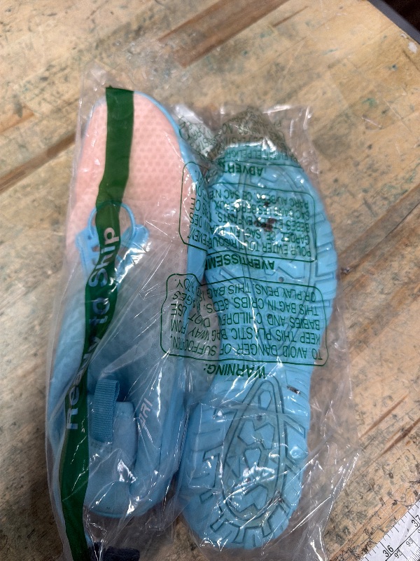 Photo 1 of ***(HEAVILY USED/ MINOR DAMAGE)***SIMARI Water Shoes for Women Men - Barefoot Quick-Dry Aqua Socks | Lightweight Swim Shoes for Surfing, Swimming, Beach Sports, Kayaking, Diving | Non-Slip Design