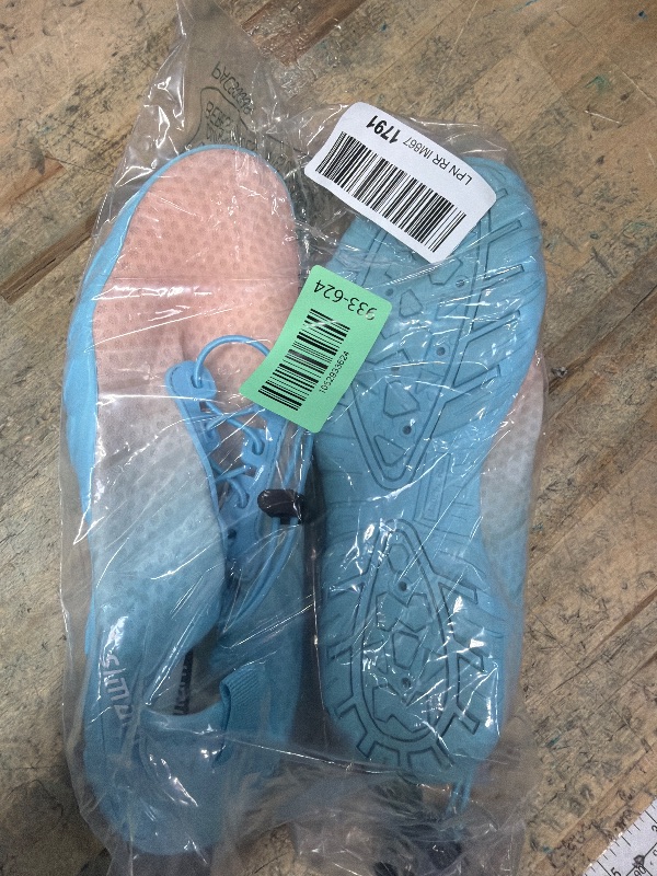 Photo 1 of ***(HEAVILY USED/ MINOR DAMAGE)***SIMARI Water Shoes for Women Men - Barefoot Quick-Dry Aqua Socks | Lightweight Swim Shoes for Surfing, Swimming, Beach Sports, Kayaking, Diving | Non-Slip Design