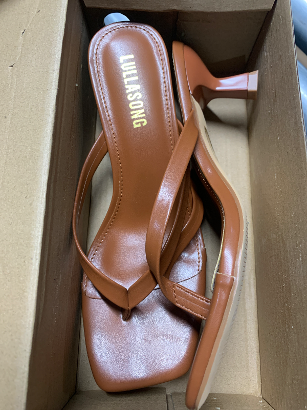 Photo 1 of (used)(6.5) LULLASONG Women's Brown Kitten Heels Thong Sandals Square Open Toe Flip Flop Heels 6.5