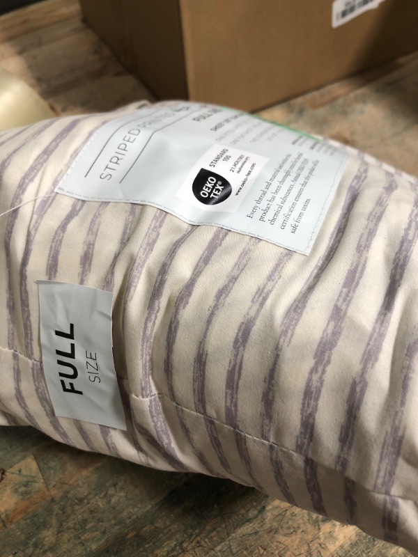 Photo 1 of 4-Piece Full Size Stripe Sheets (Light Grey)