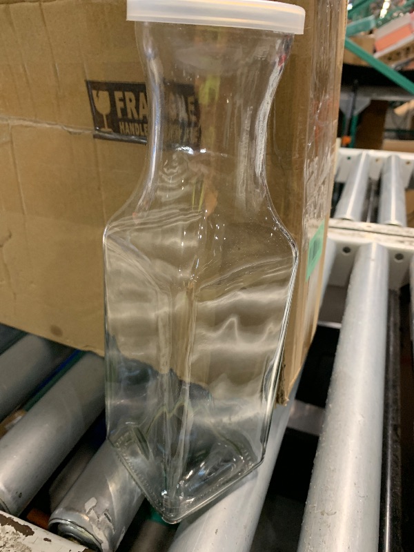 Photo 1 of (used) Set of 4 Square Glass Carafe with Lid, 1 Liter Clear Glass Pitcher, Beverage Serveware Carafe for Mimosa Bar, Brunch, Cold Water, Juice, Milk, Iced Tea, Lemonade