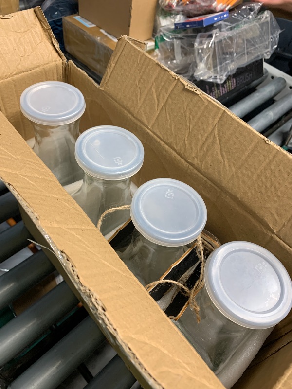 Photo 1 of (used) Set of 4 Square Glass Carafe with Lid, 1 Liter Clear Glass Pitcher, Beverage Serveware Carafe for Mimosa Bar, Brunch, Cold Water, Juice, Milk, Iced Tea, Lemonade