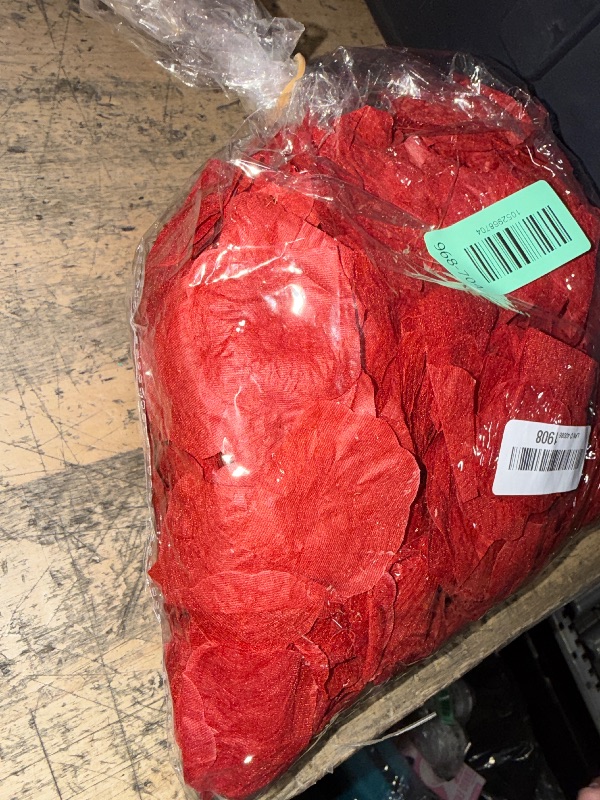 Photo 1 of (Pre-Separated, Scented) WAKISAKI Artificial Silk Rose Petals for Wedding Flower Petals for Romantic Special Night, for Proposal, Anniversary (1,000 PCS, Dark Red)