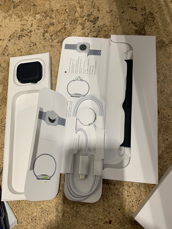 Photo 1 of ***LOCKED TO PREVIOUS OWNER, FOR PARTS ONLY  *** Apple Watch Series 7Smartwatch with Jet Black Aluminum Case Fitness Tracker, Health Monitoring, Always-On Display, Water Resistant