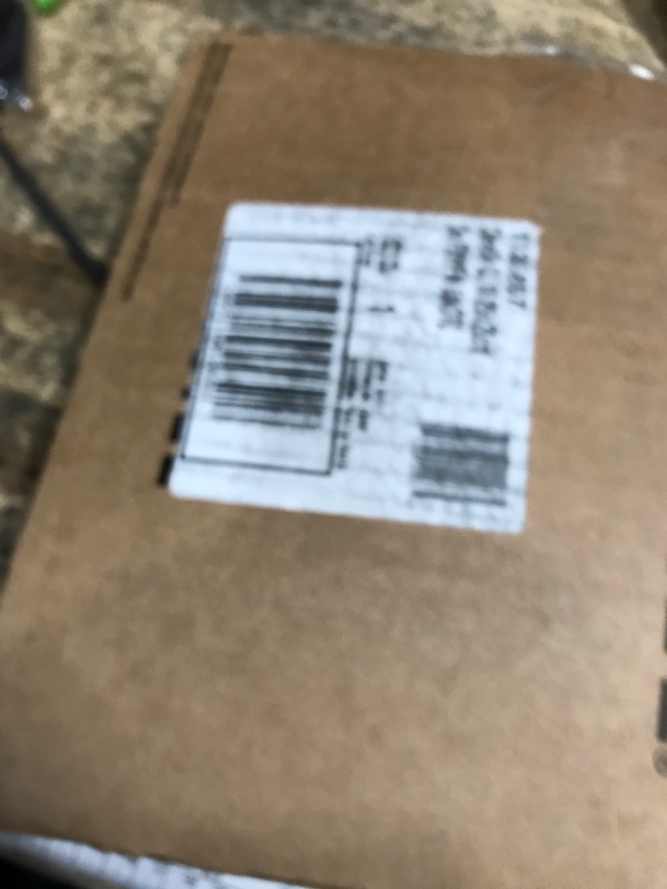 Photo 1 of ***PARTIAL SET/MISSING PLATES*** Corelle Vitrelle 8-Piece Dinner Plates Set Triple Layer Glass and Chip Resistant, Lightweight Round Plates, Winter Frost White