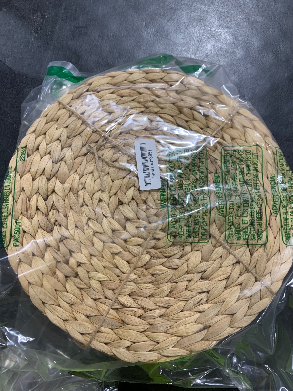 Photo 1 of 10 Pack, Round Woven Placemats, Natural Water Hyacinth Place mats, Braided Straw Table Mats for Dining Table, Christmas Placemats (13.8 inch)