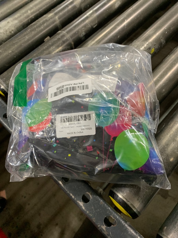 Photo 1 of 100 Pcs UV Neon Balloons ,Neon Glow Party Balloons UV Black Light Balloons Glow in the dark for Birthday Decorations Wedding Glow Party Supplies Blacklight Reactive Fluorescent Balloons