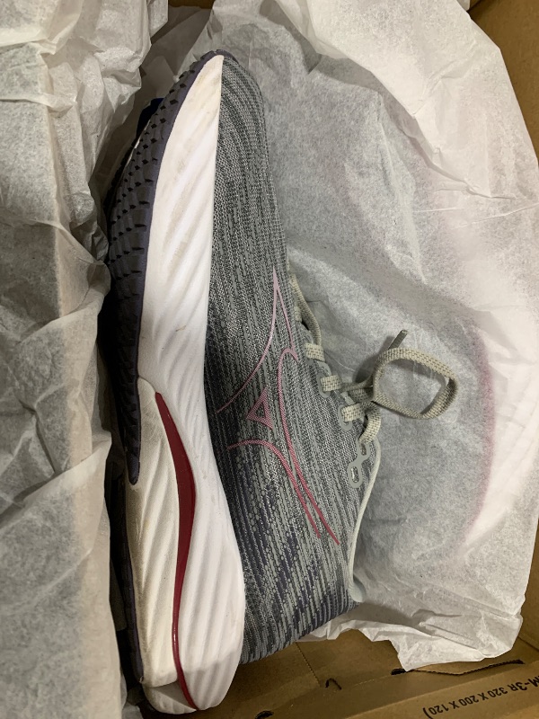 Photo 1 of Mizuno Womens Wave Rider 28 Running Shoe, Ultmt Gry-Cosmo Chrm, 9