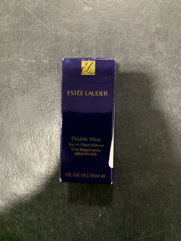 Photo 1 of Estée Lauder Double Wear Stay-in-Place 24-Hour Long-Wear Matte Foundation Makeup, 1 Fl Oz, 4C3 Soft Tan