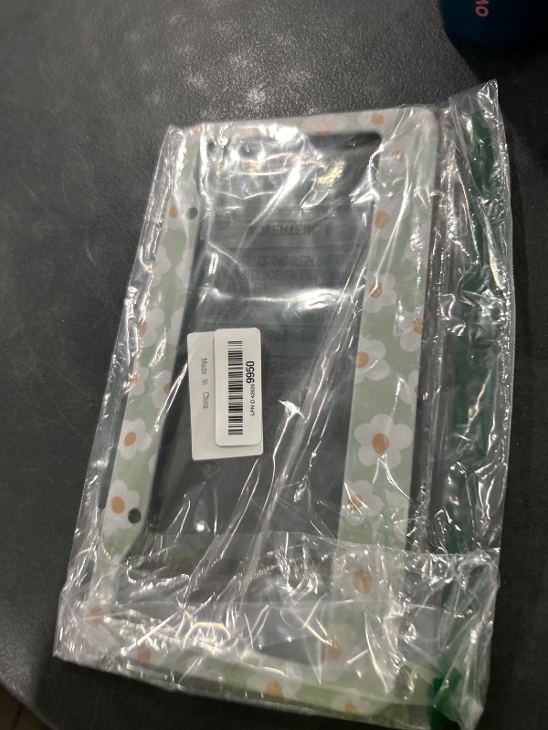 Photo 1 of LIN KANG Cute Daisy Flower License Plate Frames, Flowers Aluminum Metal License Plate Holder Covers for Women, Rust-Proof Waterproof Car Decorative Tag Frames for Standard US 12x6 Inch