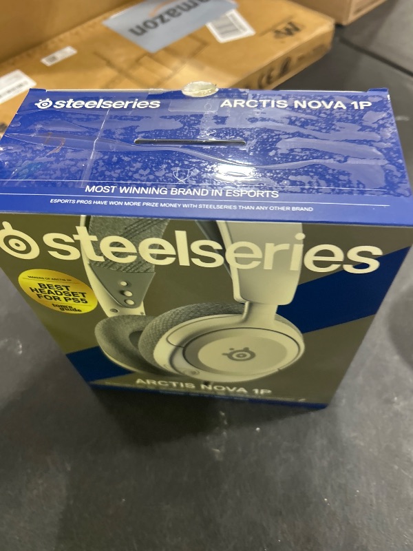 Photo 1 of SteelSeries Arctis Nova 1P Multi-System Gaming Headset — Hi-Fi Drivers — 360° Spatial Audio — Comfort Design — Durable — Lightweight — Noise-Cancelling Mic — PS5/PS4, PC, Xbox, Switch - White