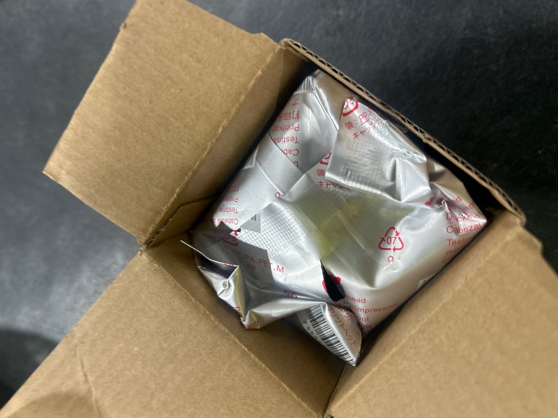 Photo 1 of PF-04 Printhead Compatible with iPF650 / iPF655/ iPF670 MFP L24/ iPF670 MFP L24ei/ iPF750/ iPF755/ iPF760/ iPF765/ iPF770/ iPF770 MFP L36ei/ iPF770 MFP M40/ iPF780/ iPF780 MFPM40/iPF830/ iPF840/iPF850
