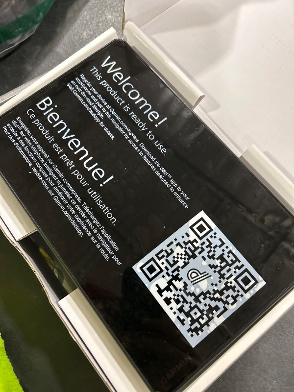 Photo 1 of Garmin d?zl OTR1010, Extra-Large, Easy-to-Read 10” GPS Truck Navigator, Custom Truck Routing, High-Resolution Birdseye Satellite Imagery, Directory of Truck & Trailer Services