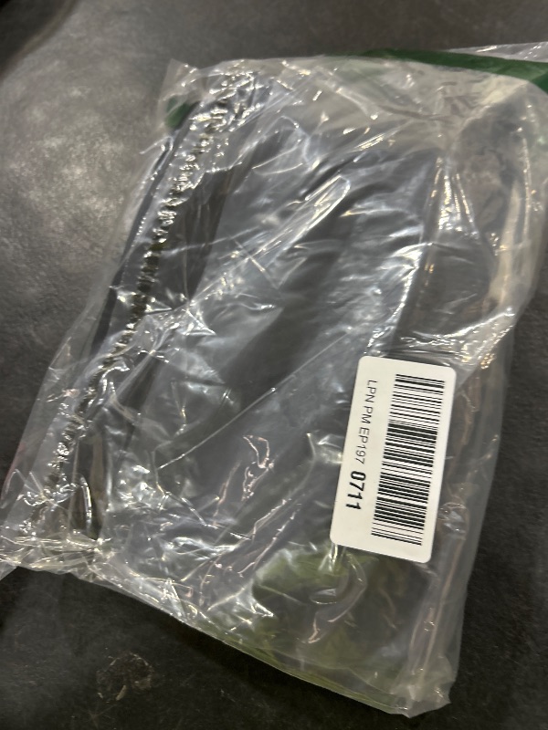 Photo 1 of XinYangNi Women Casual Cotton Cargo Shorts Elastic High Waisted Summer Knee Length Loose Fit Drawstring Bermuda Shorts Black US 20-22