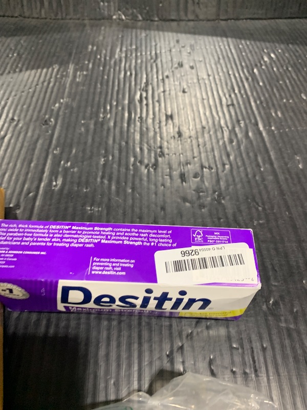 Photo 1 of Desitin Maximum Strength Baby Diaper Rash Cream, 40% Zinc Oxide, Hypoallergenic No Added Parabens & Dyes, Protects & Relieves Baby’s Skin for Up to 12 Hours, Prevents Diaper Rash, 4.8 oz Tube