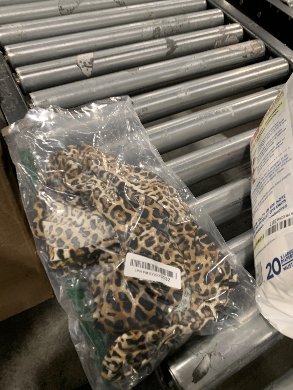 Photo 1 of *LONGSLEEVE*_______________ SUUKSESS Women Sexy Square Neck Thong Bodysuit Backless Sleeveless Basic Cami Body Suit Top (Leopard, XS)