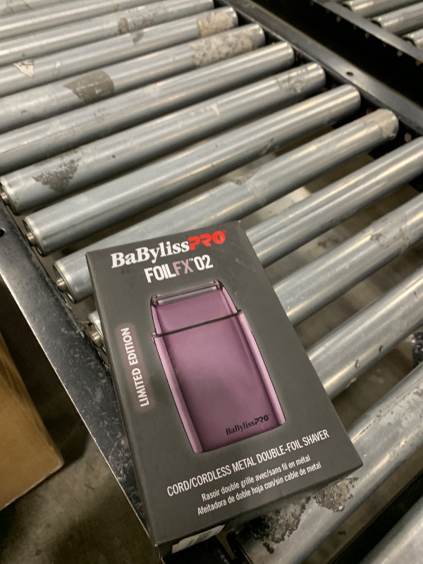 Photo 1 of BaBylissPRO FoilFX Cord/Cordless Metal Double Foil Shaver (Purple)