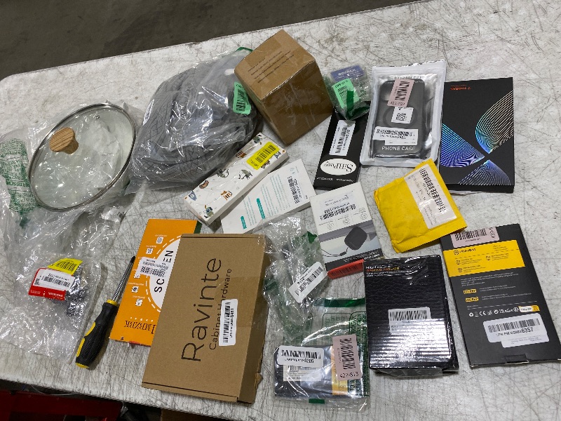 Photo 1 of Nellis Variety Box: Small 
