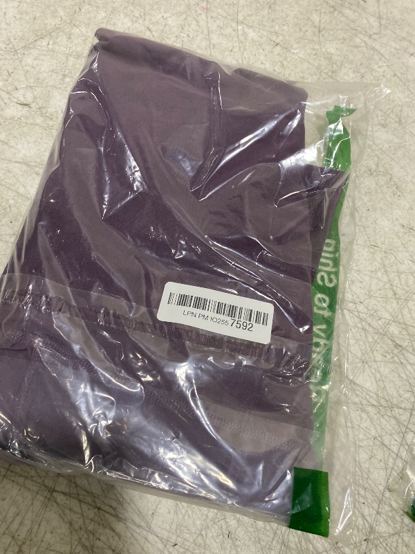 Photo 1 of Soothfeel Long Sleeve Workout Shirts for Women Loose Fit Yoga Running Athletic Shirts Cotton Active Tops with Thumb Hole (Lavender_Gray,L)