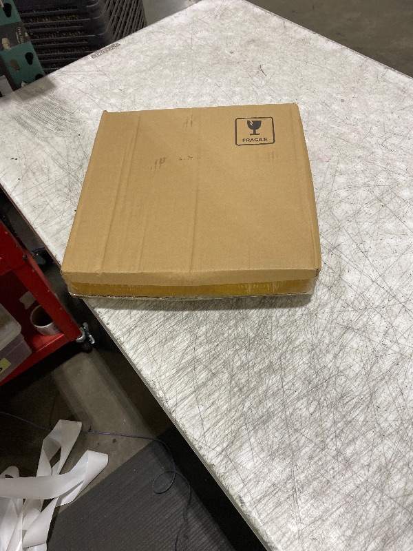 Photo 1 of Hiceeden 12 Pack Gold Charger Plates for Dinner Plates, 13" Round Plastic Chain Shaped Charger Service Plates, Decorative Chargers Bulk for Table Setting, Wedding, Party, Event